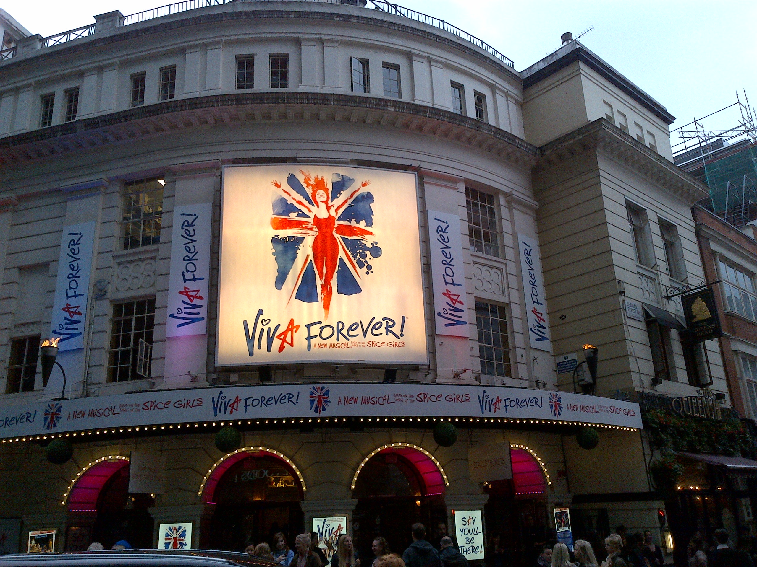 Viva Forever at the Piccadilly Theatre, London 