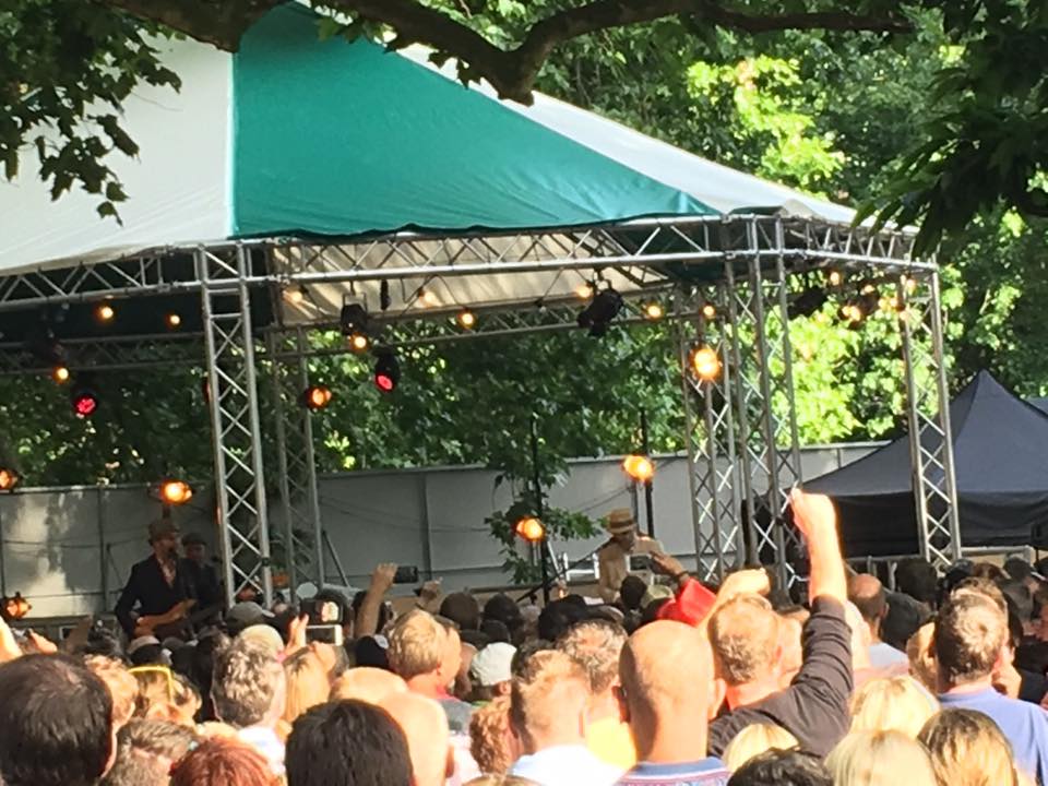 Chas & Dave